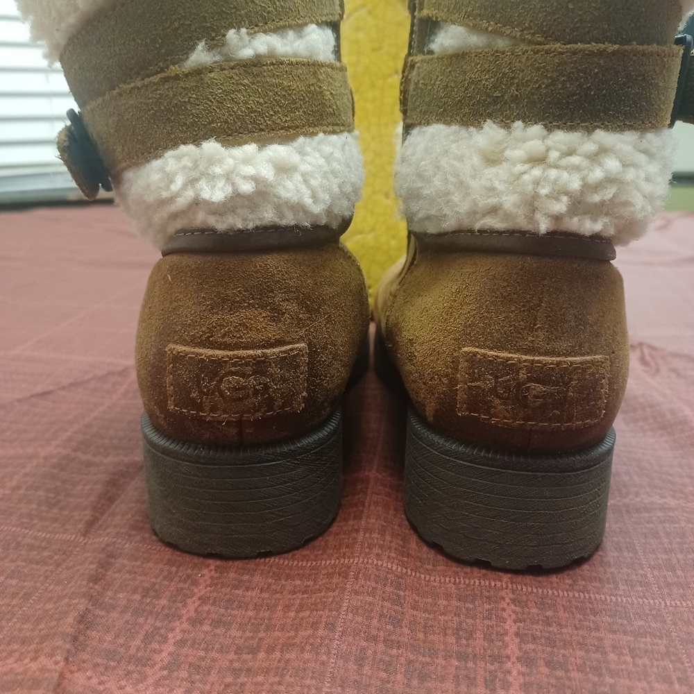 UGG WOMENS BOOTIES - Picture 3 of 12